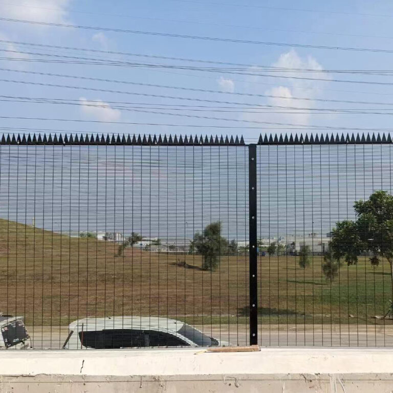 358 mesh fence