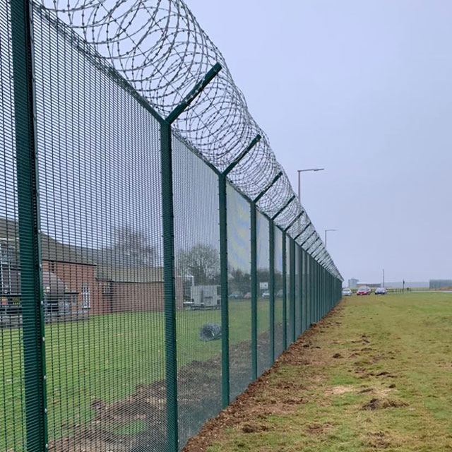 358 mesh fence with security fence top